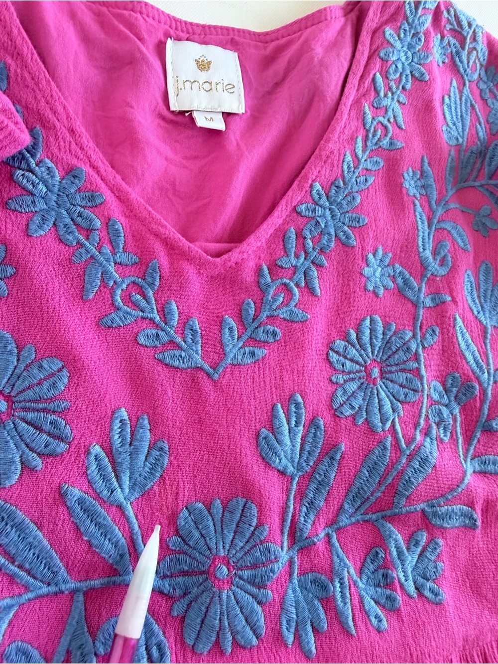 J.Marie Madeline Hot Pink Blue Embroidered Tiered Boho Mini Dress V-Neck M - Picture 12 of 12